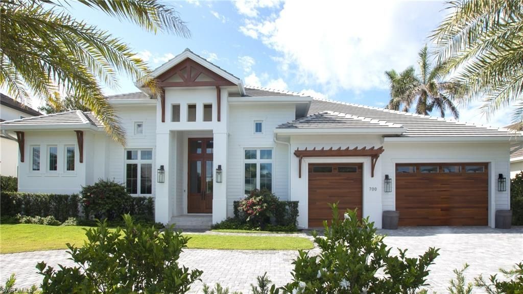700 Wedge Dr, Naples, FL 34103 Photo