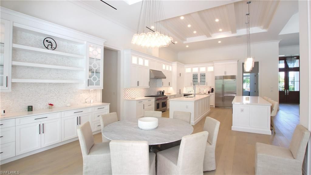 700 Wedge Dr, Naples, FL 34103 Photo