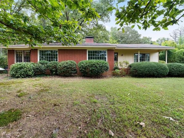 79 Floyd Road SW, Cartersville, GA 30120