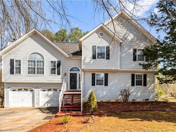 13 Greystone Lane NW, Cartersville, GA 30121