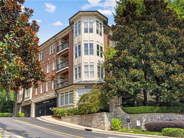 825 Highland Lane NE, Unit 1115, Atlanta, GA 30306