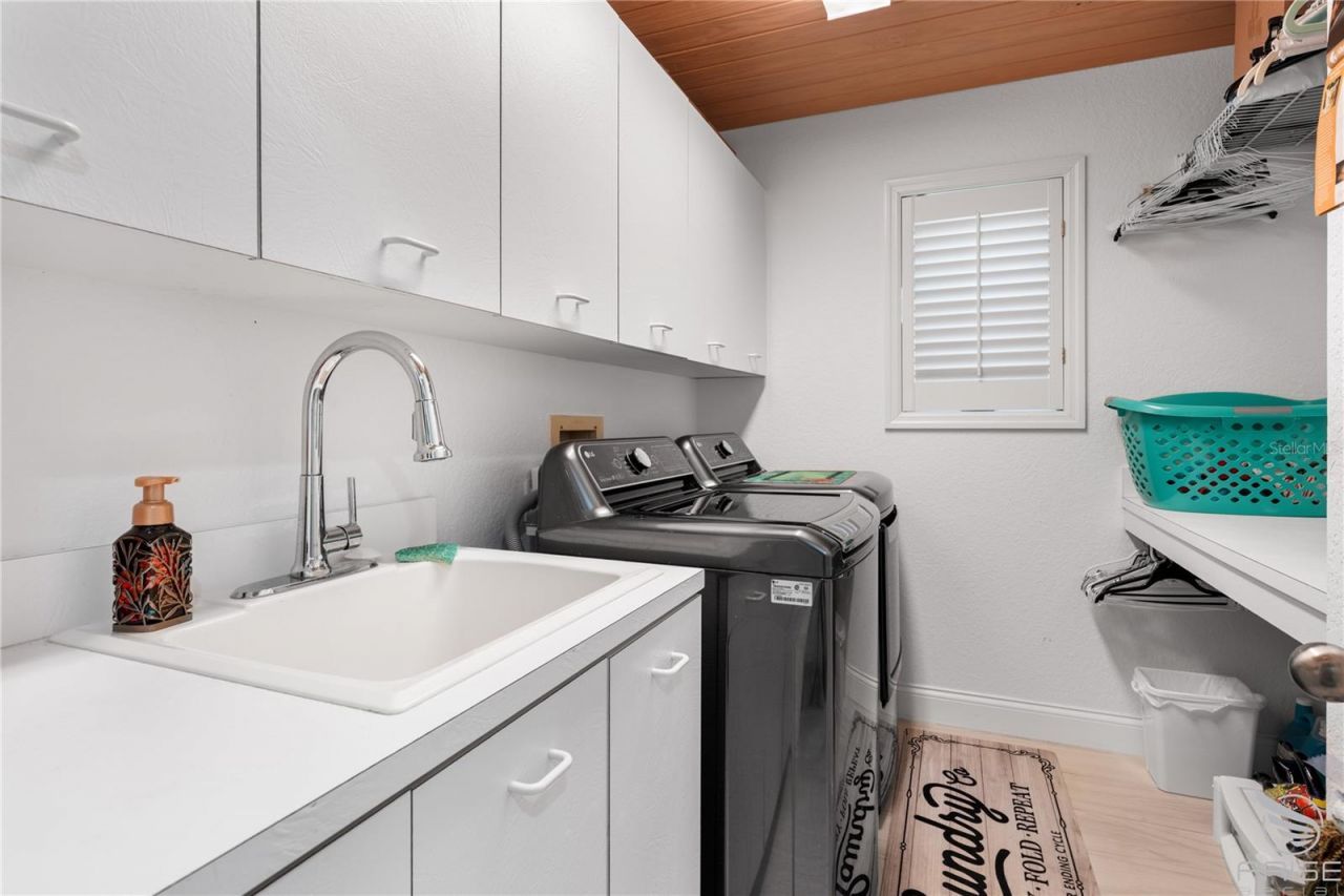 1090 Red Maple Way, New Smyrna Beach, FL 32168 Photo