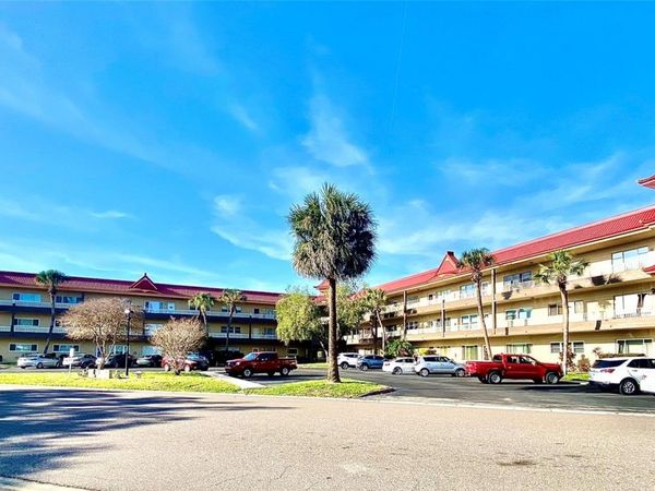 2402 ECUADORIAN WAY, Unit 18, CLEARWATER, FL 33763