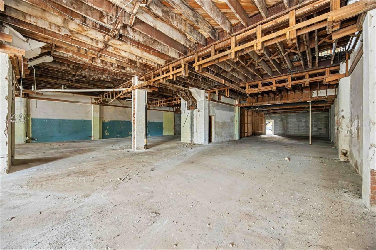 219 W Venice Avenue, Venice, FL 34285 Photo