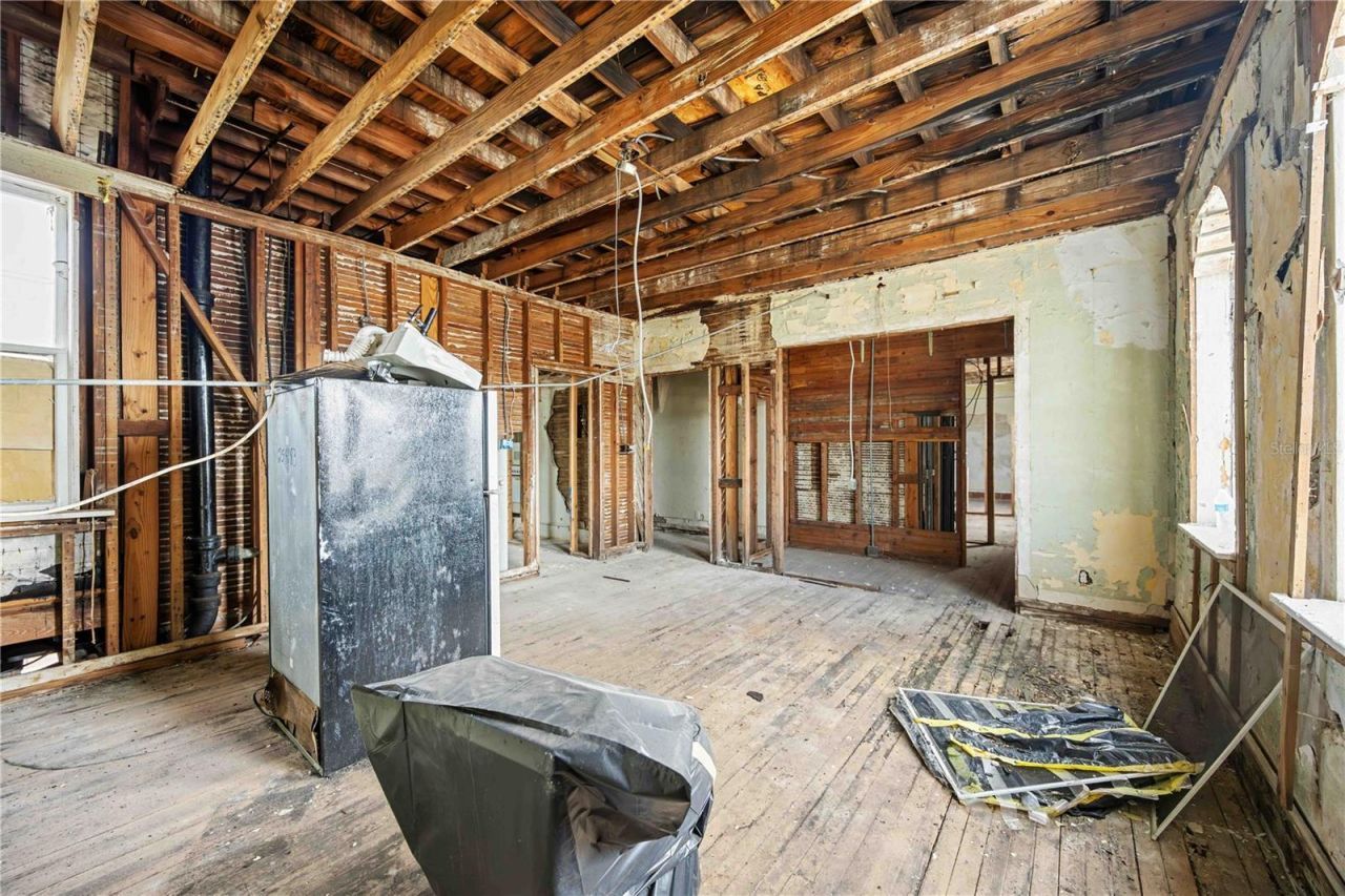 219 W Venice Avenue, Venice, FL 34285 Photo