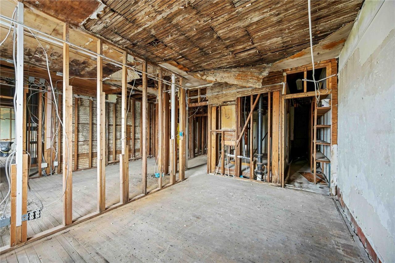 219 W Venice Avenue, Venice, FL 34285 Photo