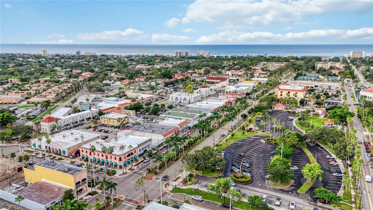 219 W Venice Avenue, Venice, FL 34285 Photo