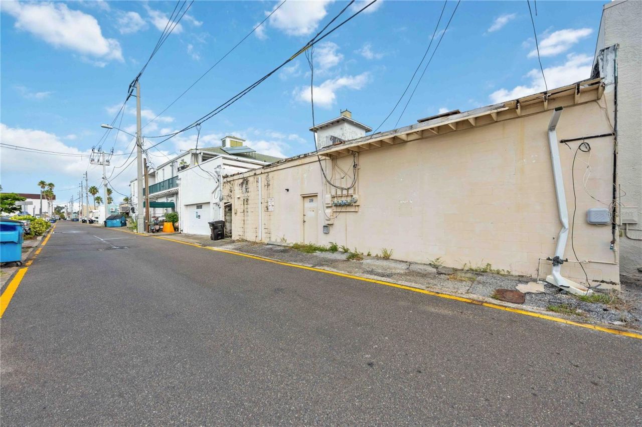 219 W Venice Avenue, Venice, FL 34285 Photo