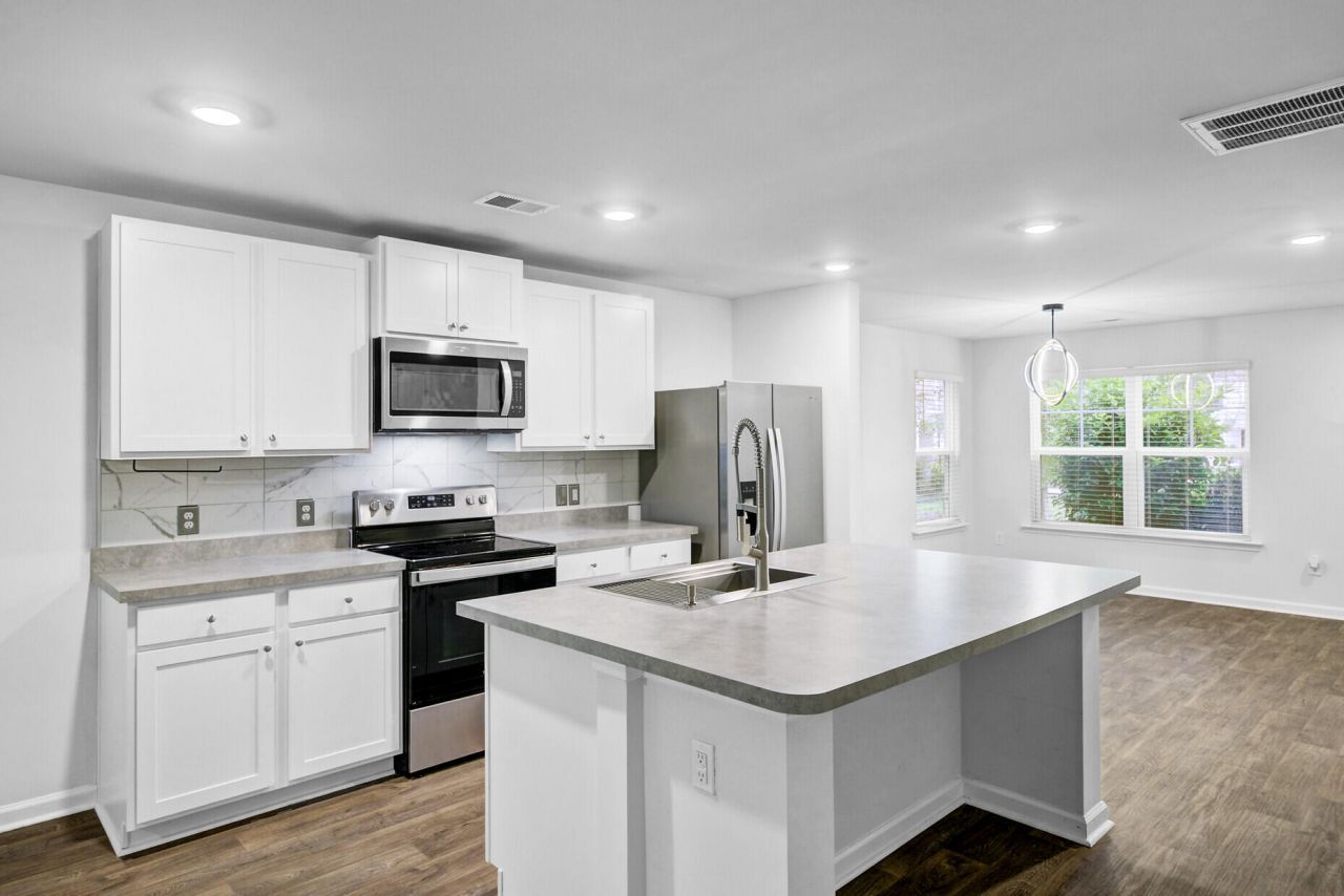 127 Rosefield Court Photo 13