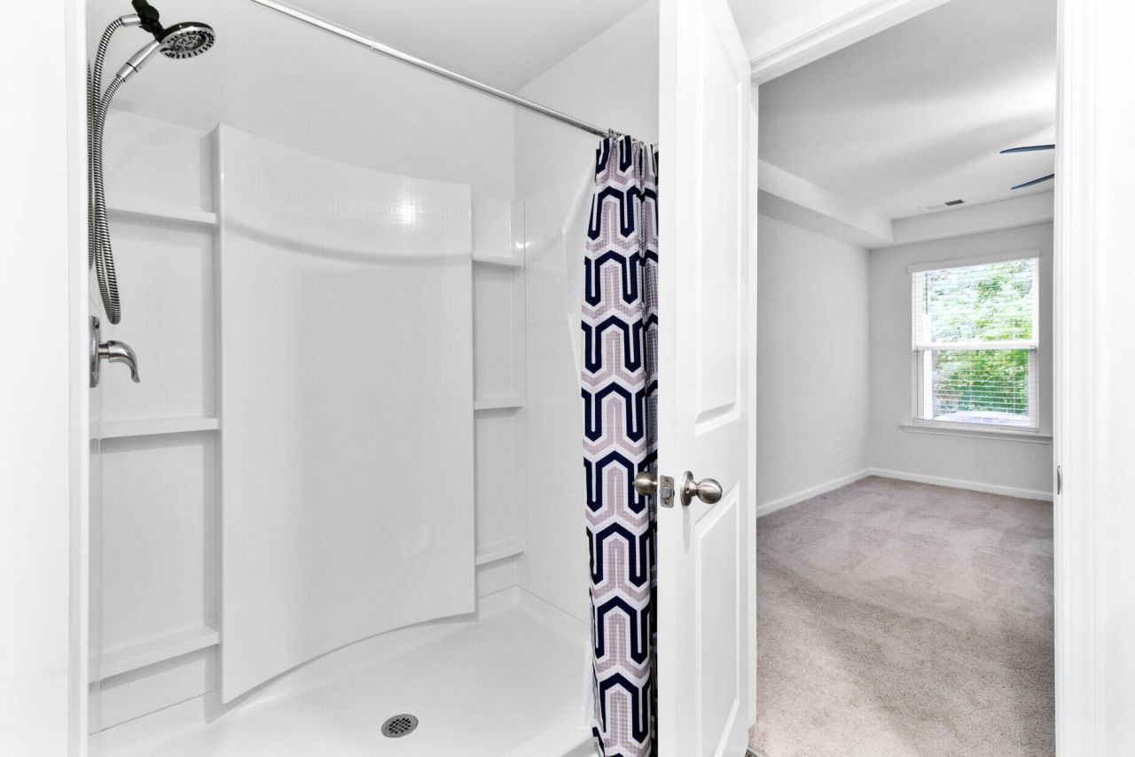 127 Rosefield Court Photo 21