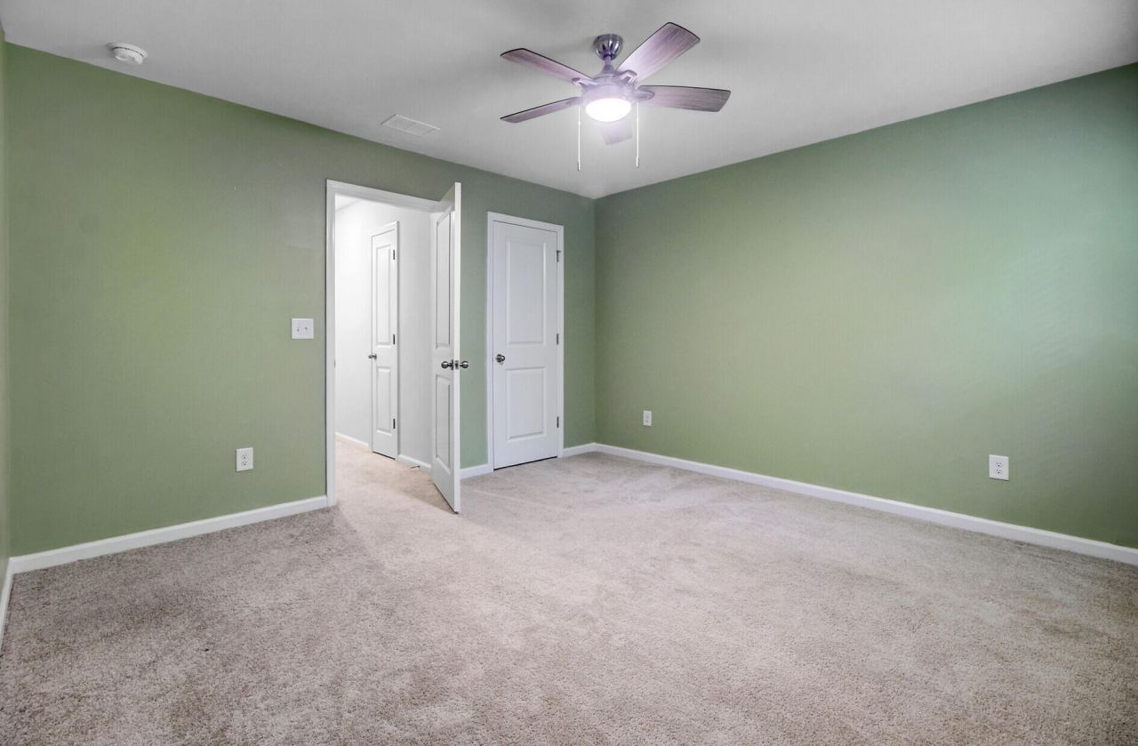 127 Rosefield Court Photo 5