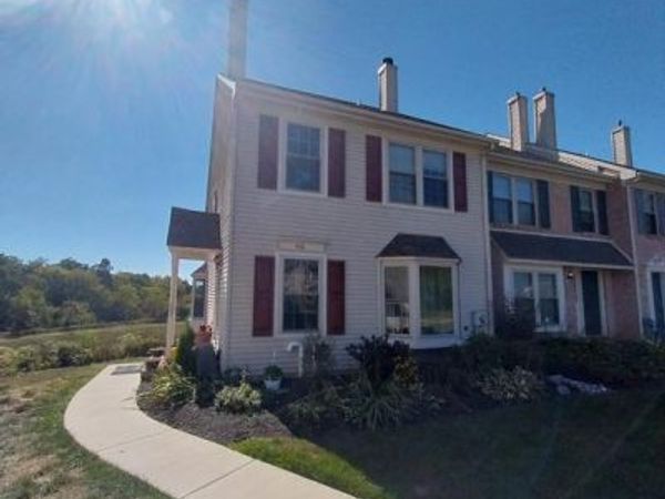 416 PINETREE COURT, POTTSTOWN, PA 19464