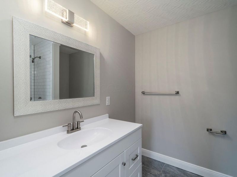 13370 Wyatt Falls Court, Leesburg, OH 45135 Photo 14