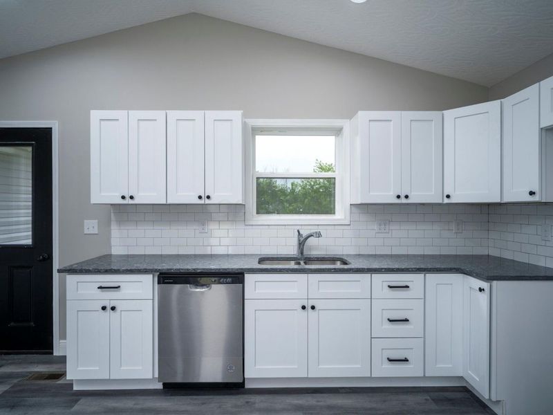 13370 Wyatt Falls Court, Leesburg, OH 45135 Photo 31