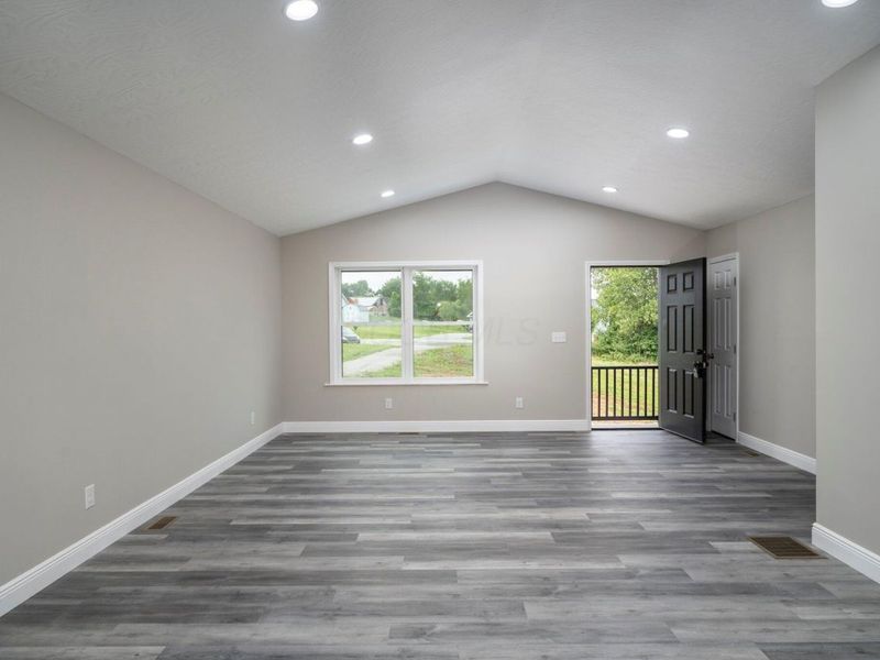 13370 Wyatt Falls Court, Leesburg, OH 45135 Photo 6