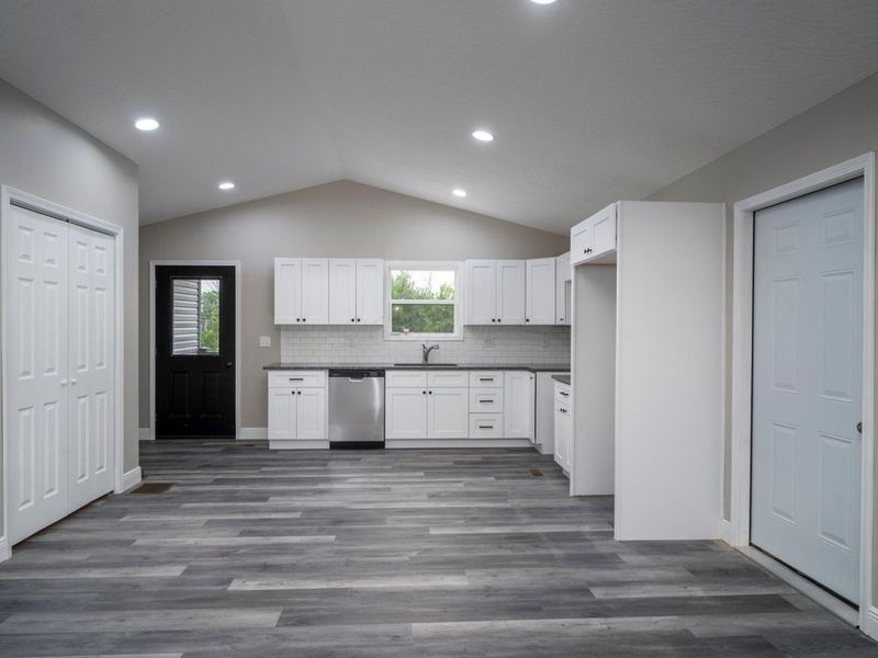 13370 Wyatt Falls Court, Leesburg, OH 45135 Photo 8