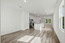 423 Castillo Dr. photo 4