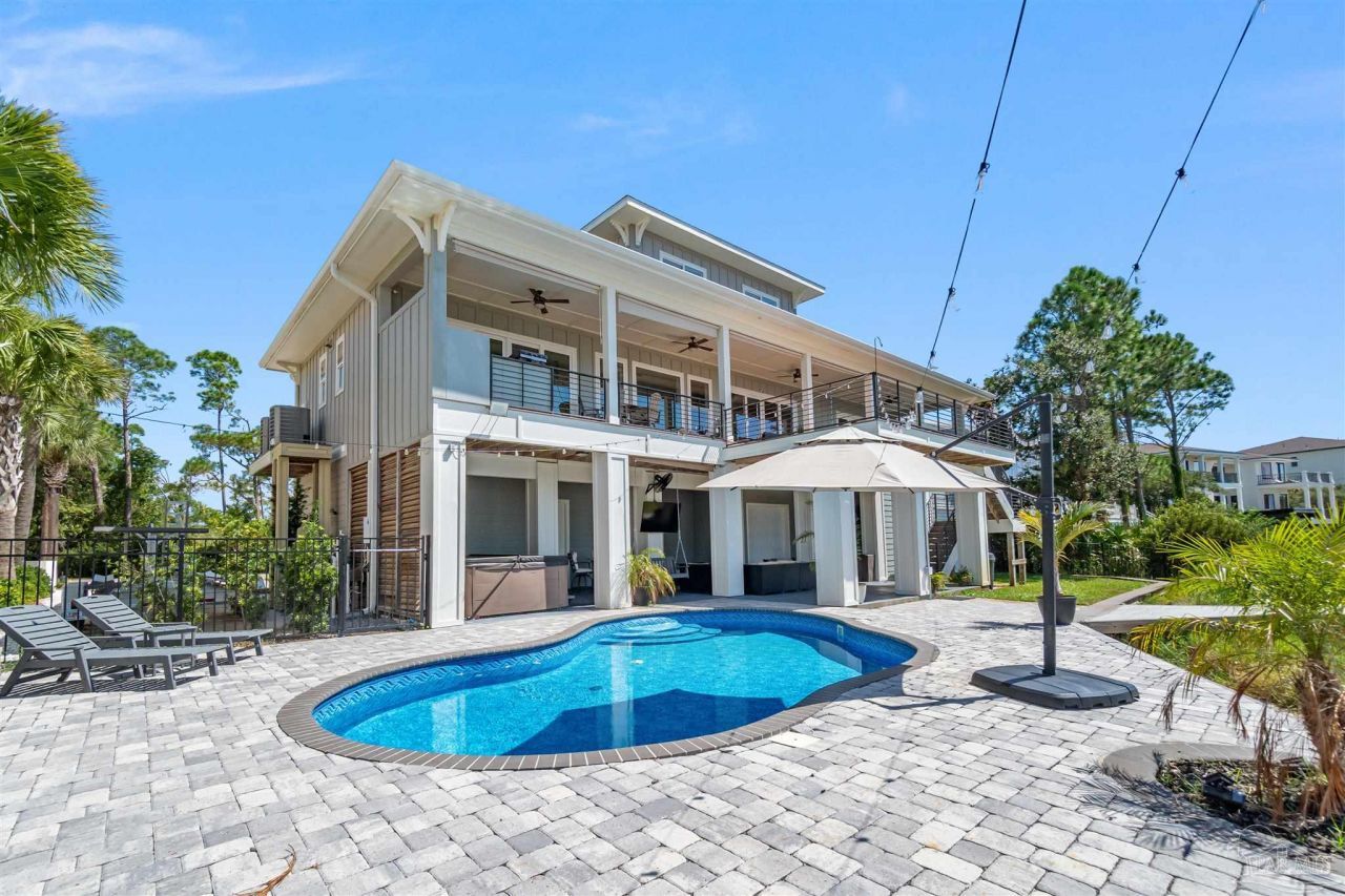 479 Deer Point Dr Gulf Breeze, FL 32561