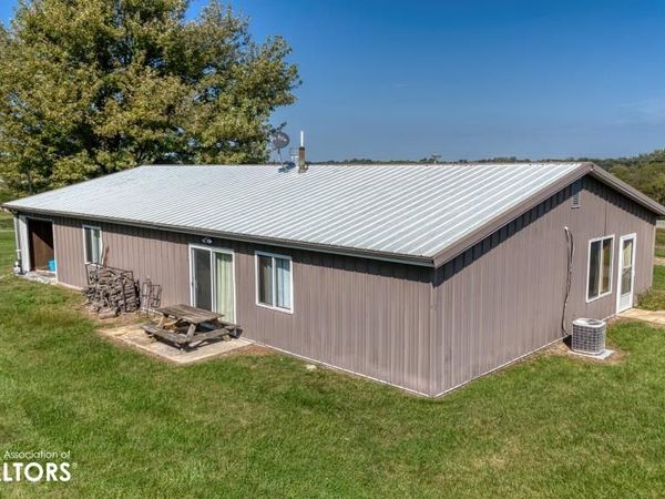 10551 160Th Avenue, Moravia, IA 52571