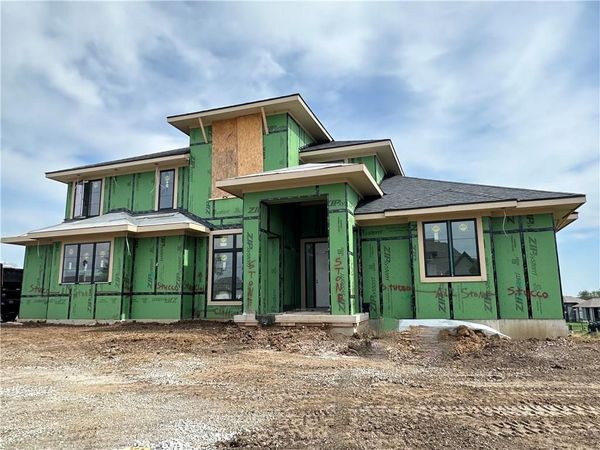 17325 Larsen Street, Overland Park, KS 66221