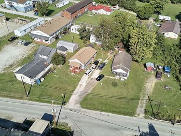 61 Virginia Avenue, Culloden, WV 25510