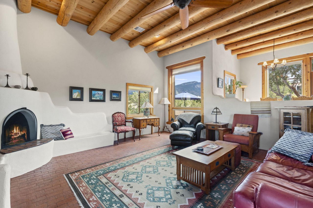 25 Aspen Road, Placitas, NM 87043 Main Photo