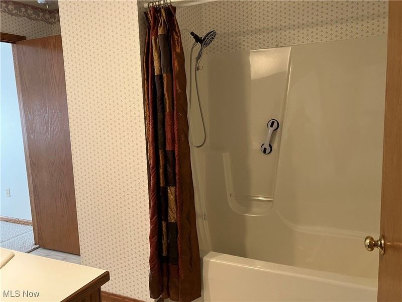 106 Anderson Cove, Unit 206, Lodi, OH 44254 Photo 9