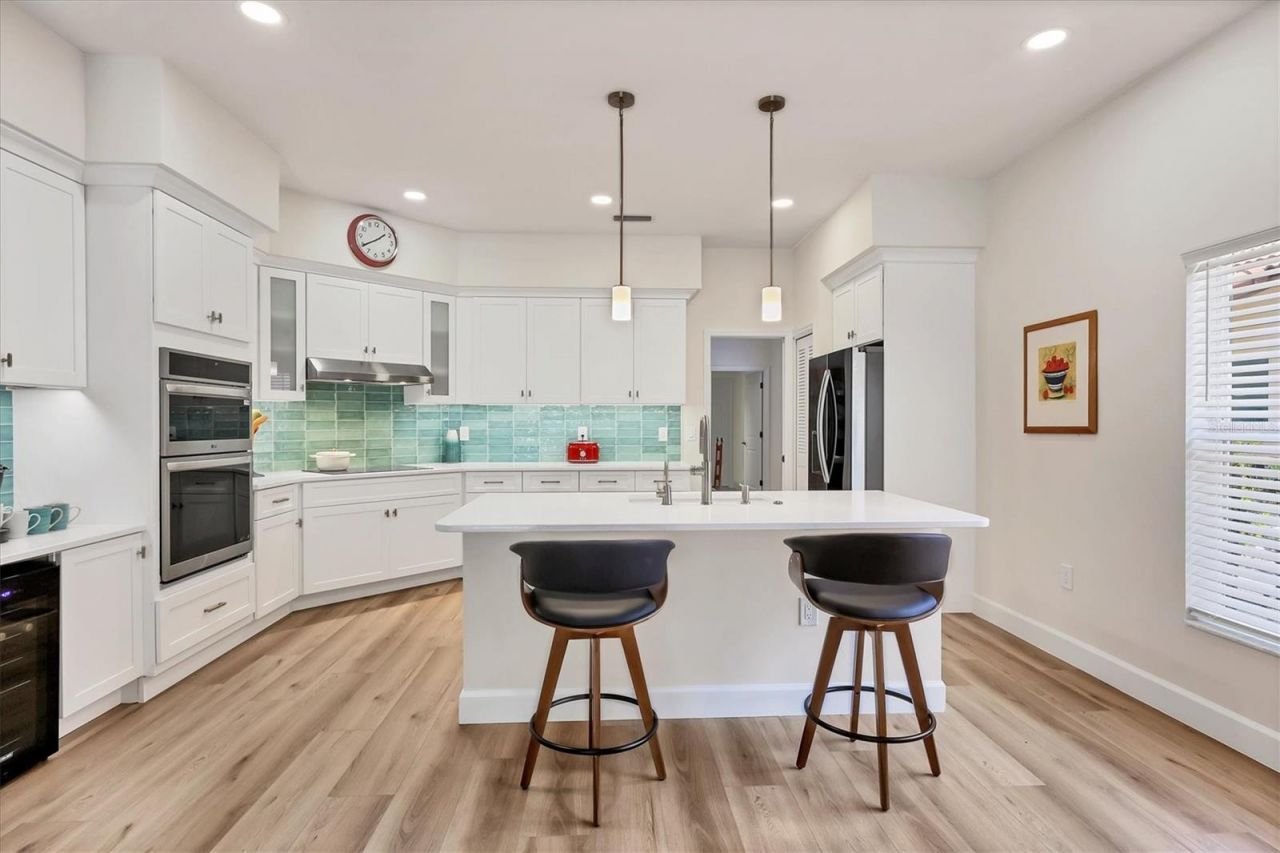 7551 Calle Facil, Sarasota, FL 34238 Photo