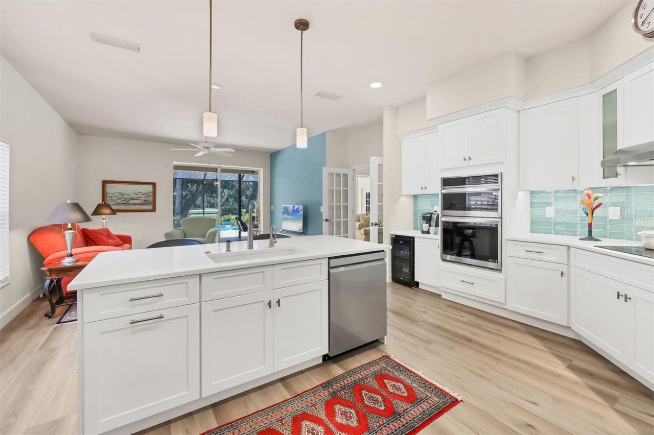 7551 Calle Facil, Sarasota, FL 34238 Photo