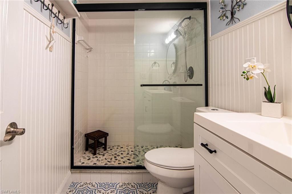 708 Victoria Dr , Unit 203, Cape Coral, FL 33904 Photo