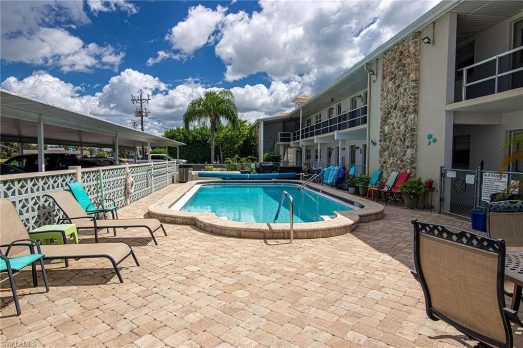 708 Victoria Dr , Unit 203, Cape Coral, FL 33904 Photo