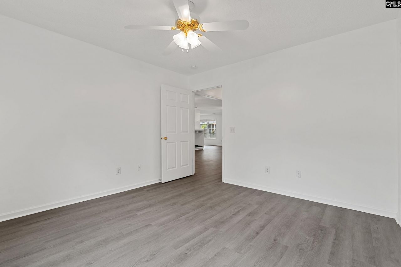 107 Southwell Road Photo 27