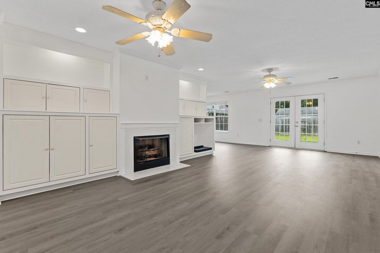 107 Southwell Road Photo 5