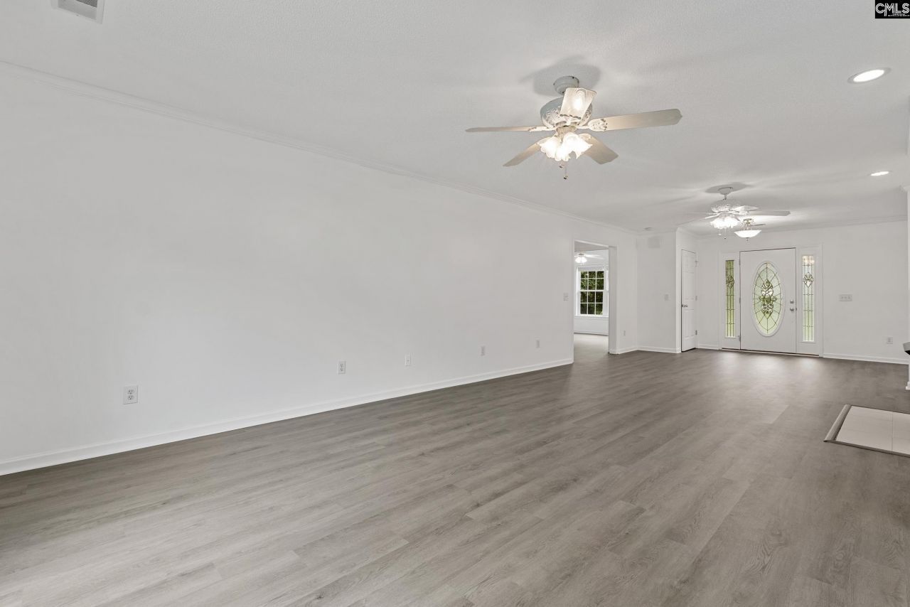 107 Southwell Road Photo 6