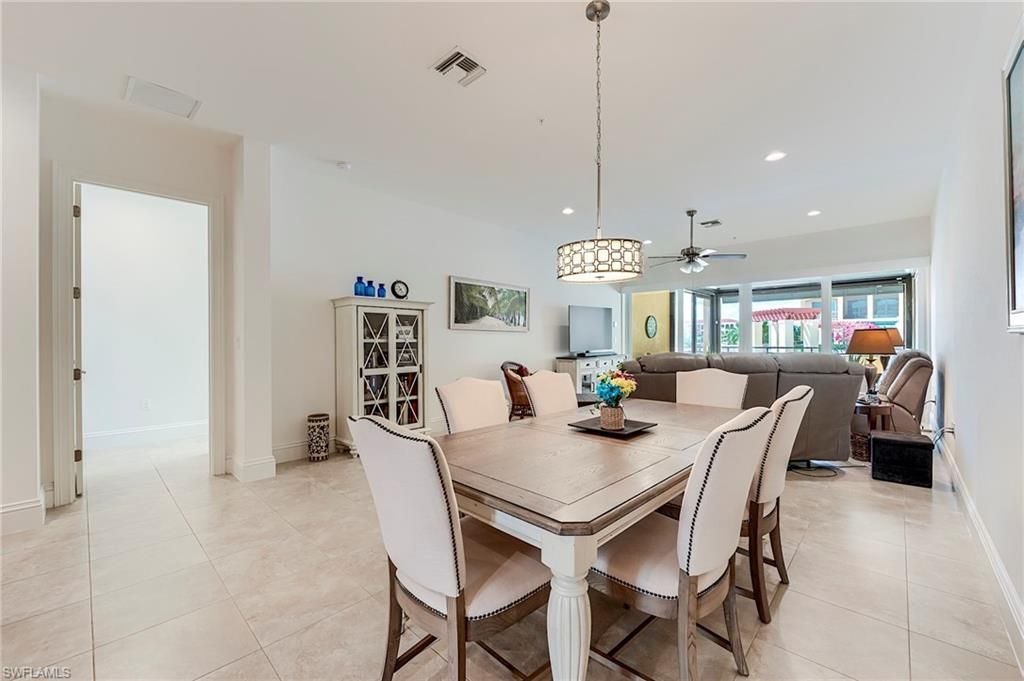 21530 Strada Nuova Cir, Unit 215, Estero, FL 33928 Photo