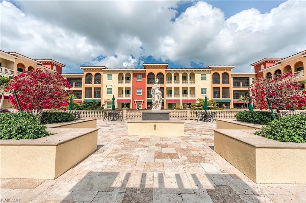 21530 Strada Nuova Cir, Unit 215, Estero, FL 33928 Photo