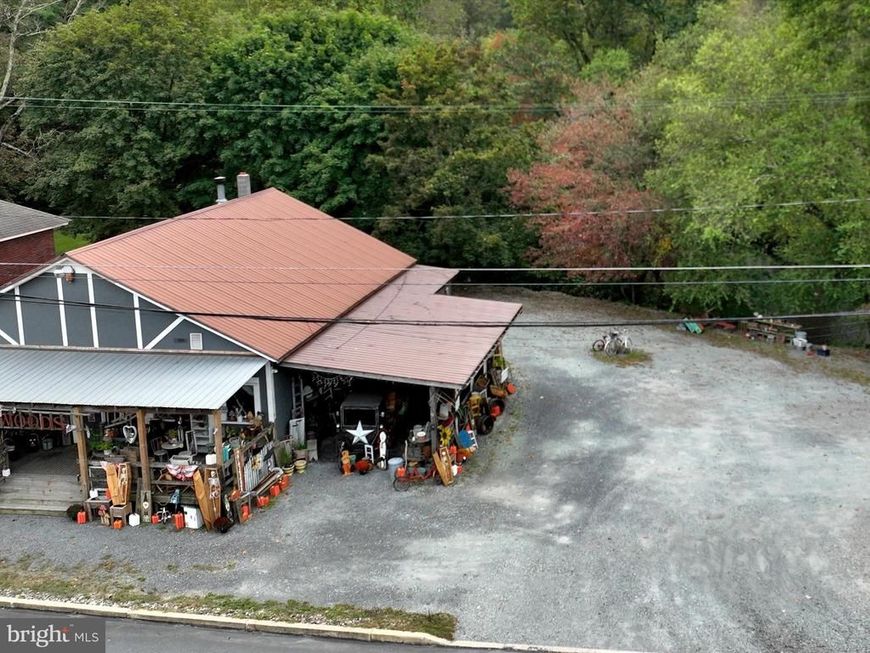 22 Hughes Street, New Ringgold, PA 17960 Main Photo