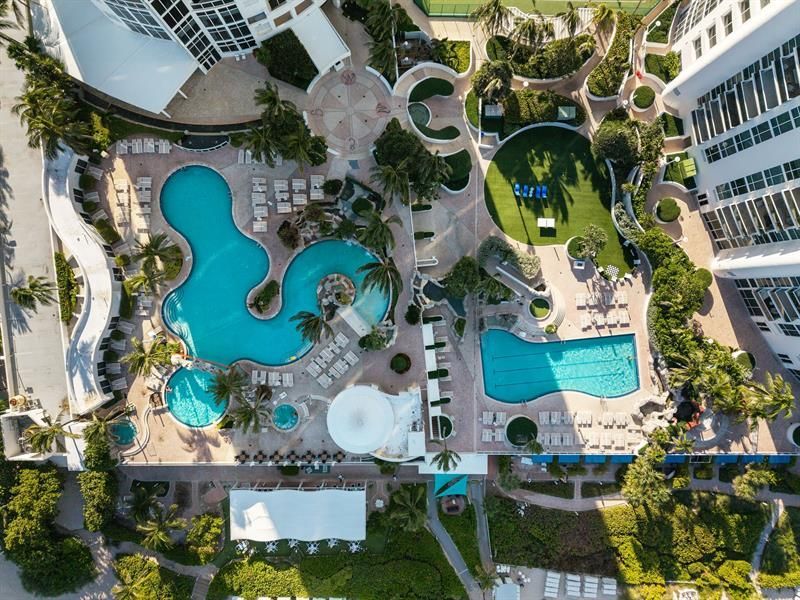 18101 Collins Avenue, Unit 801, Sunny Isles Beach, FL 33160 Photo