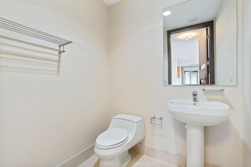 18101 Collins Avenue, Unit 801, Sunny Isles Beach, FL 33160 Photo