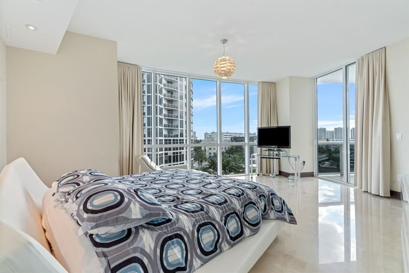18101 Collins Avenue, Unit 801, Sunny Isles Beach, FL 33160 Photo