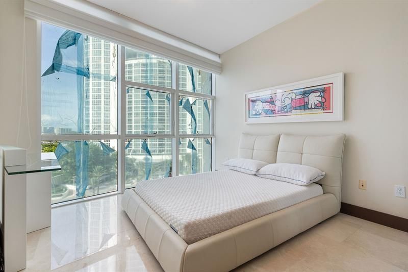 18101 Collins Avenue, Unit 801, Sunny Isles Beach, FL 33160 Photo