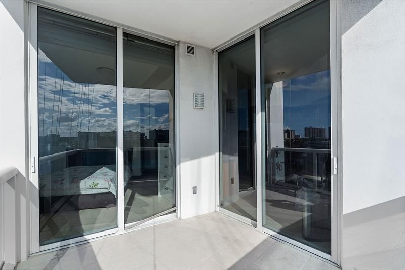 18101 Collins Avenue, Unit 801, Sunny Isles Beach, FL 33160 Photo