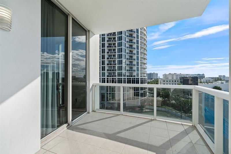 18101 Collins Avenue, Unit 801, Sunny Isles Beach, FL 33160 Photo
