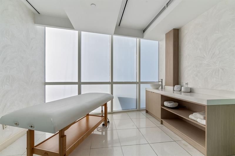 18101 Collins Avenue, Unit 801, Sunny Isles Beach, FL 33160 Photo