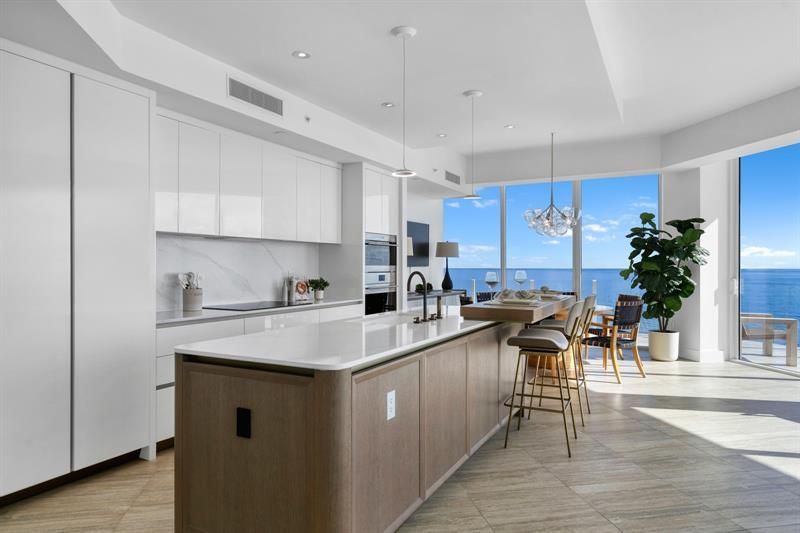 525 N Fort Lauderdale Beach Boulevard, Unit 1101, Fort Lauderdale, FL 33304 Photo