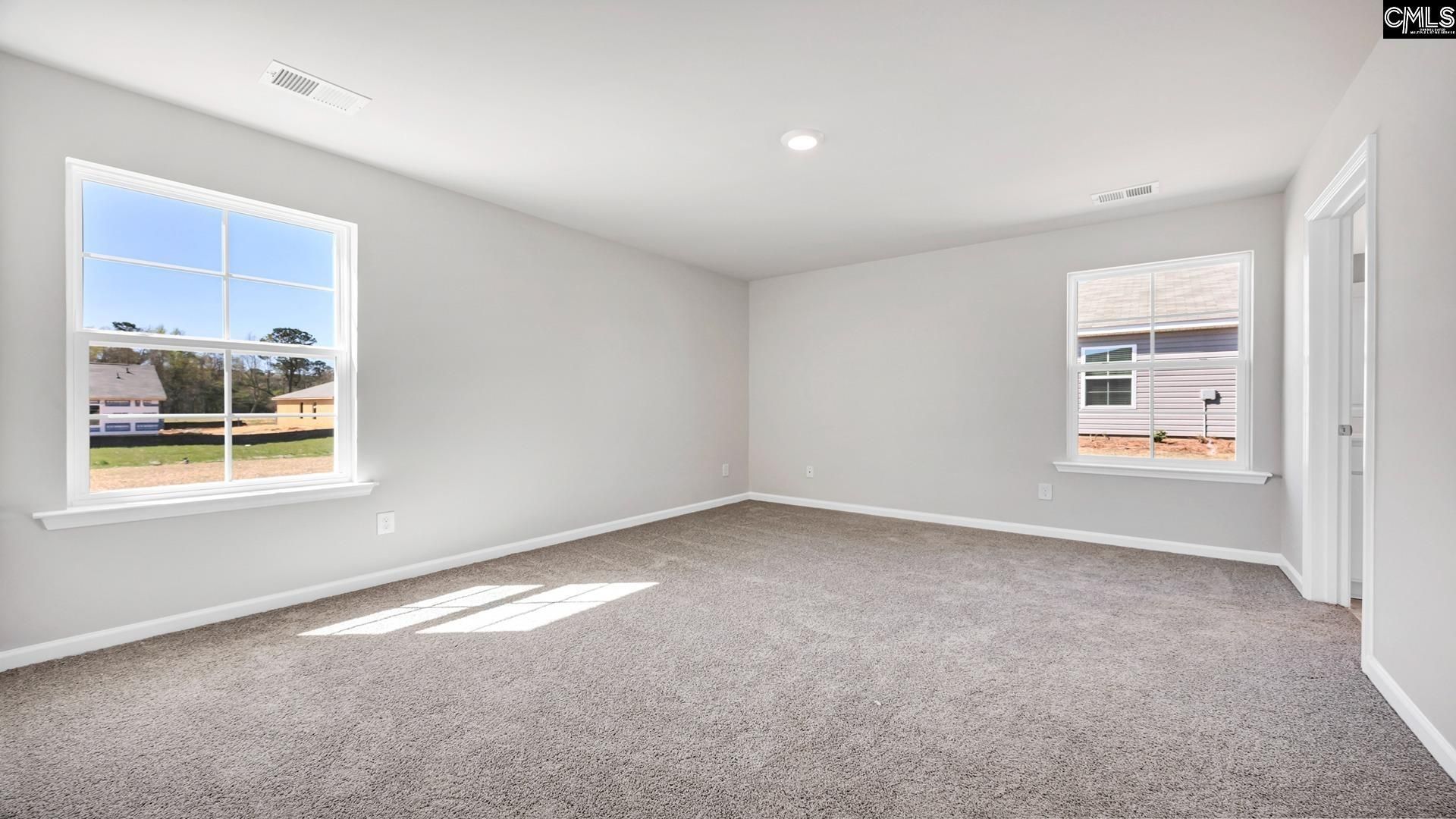 139 Sprocket Road Photo 13