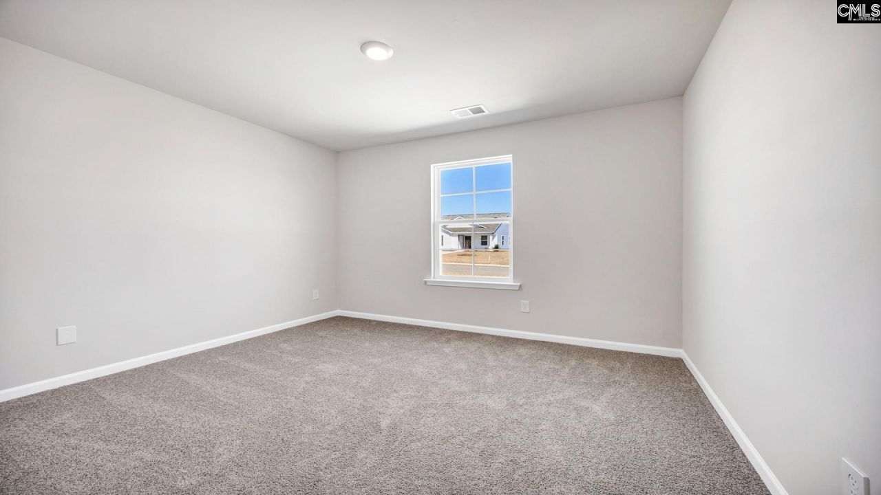 139 Sprocket Road Photo 21