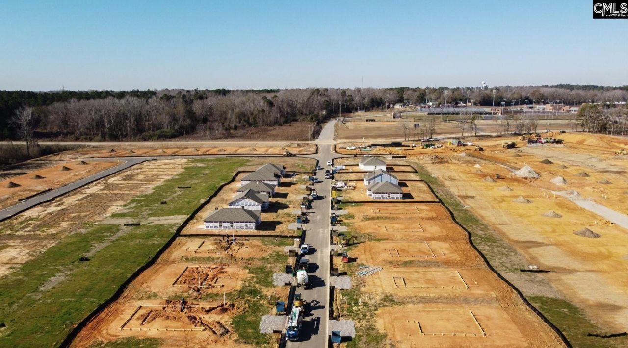 139 Sprocket Road Photo 26