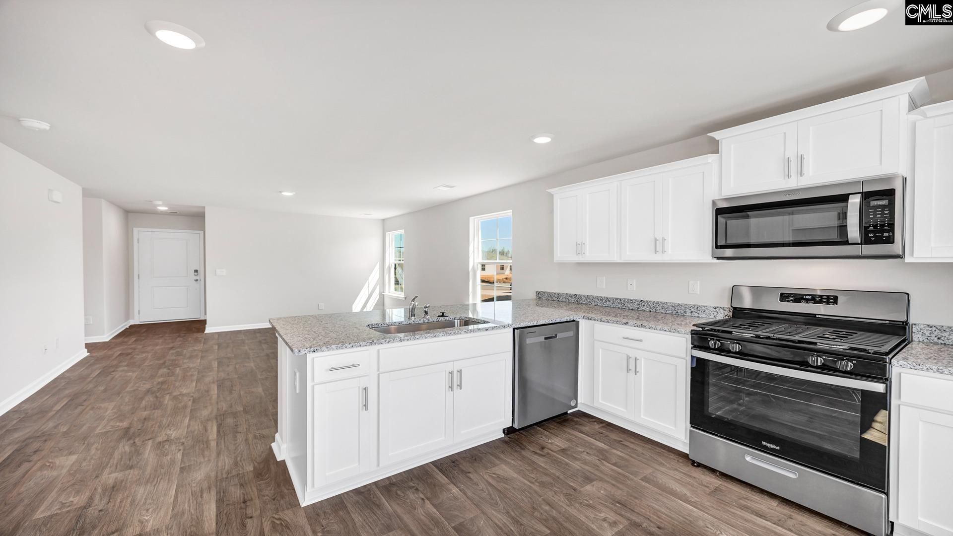 139 Sprocket Road Photo 5