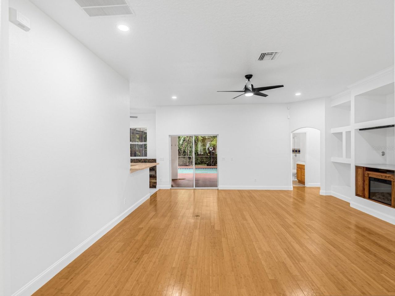 1670 Taylor Ridge Loop, Kissimmee, FL 34744 Photo